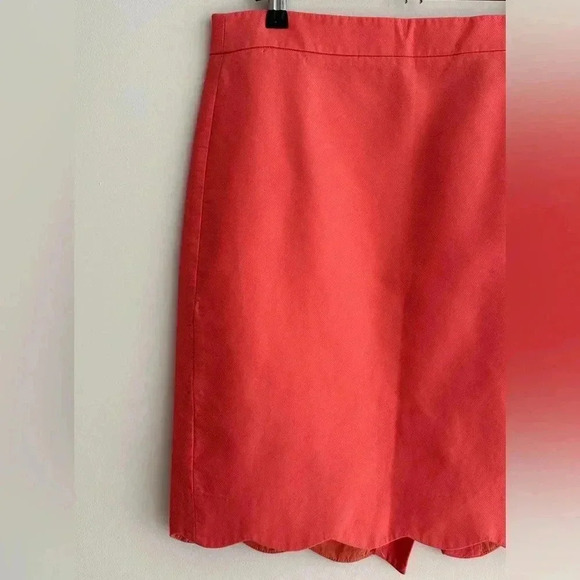 J. By J. Crew Coral/Salmon Solid Pencil Skirt with Scalloped Hem, Size 4 - Picture 5 of 16